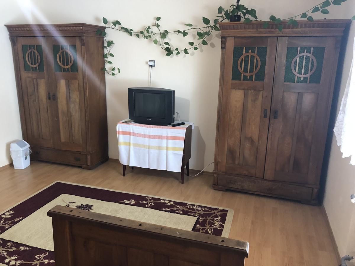 Eko Penzion Leo Dudince Ngoại thất bức ảnh